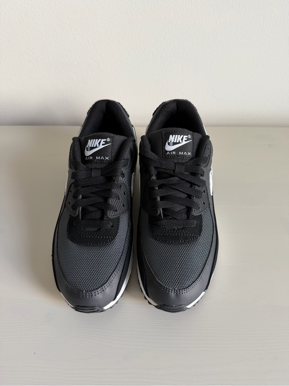 Nike Air Max 90 - New